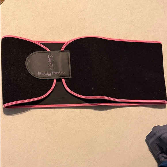 body maxx Other - Black Waist Trainer with Pink Trim 3XL
